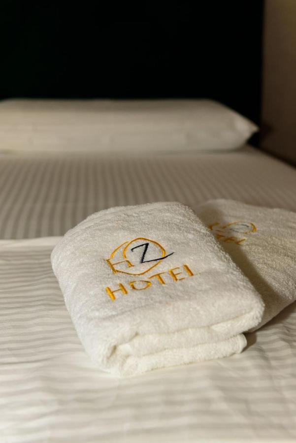 Hotel Zeneli Vlorë Esterno foto